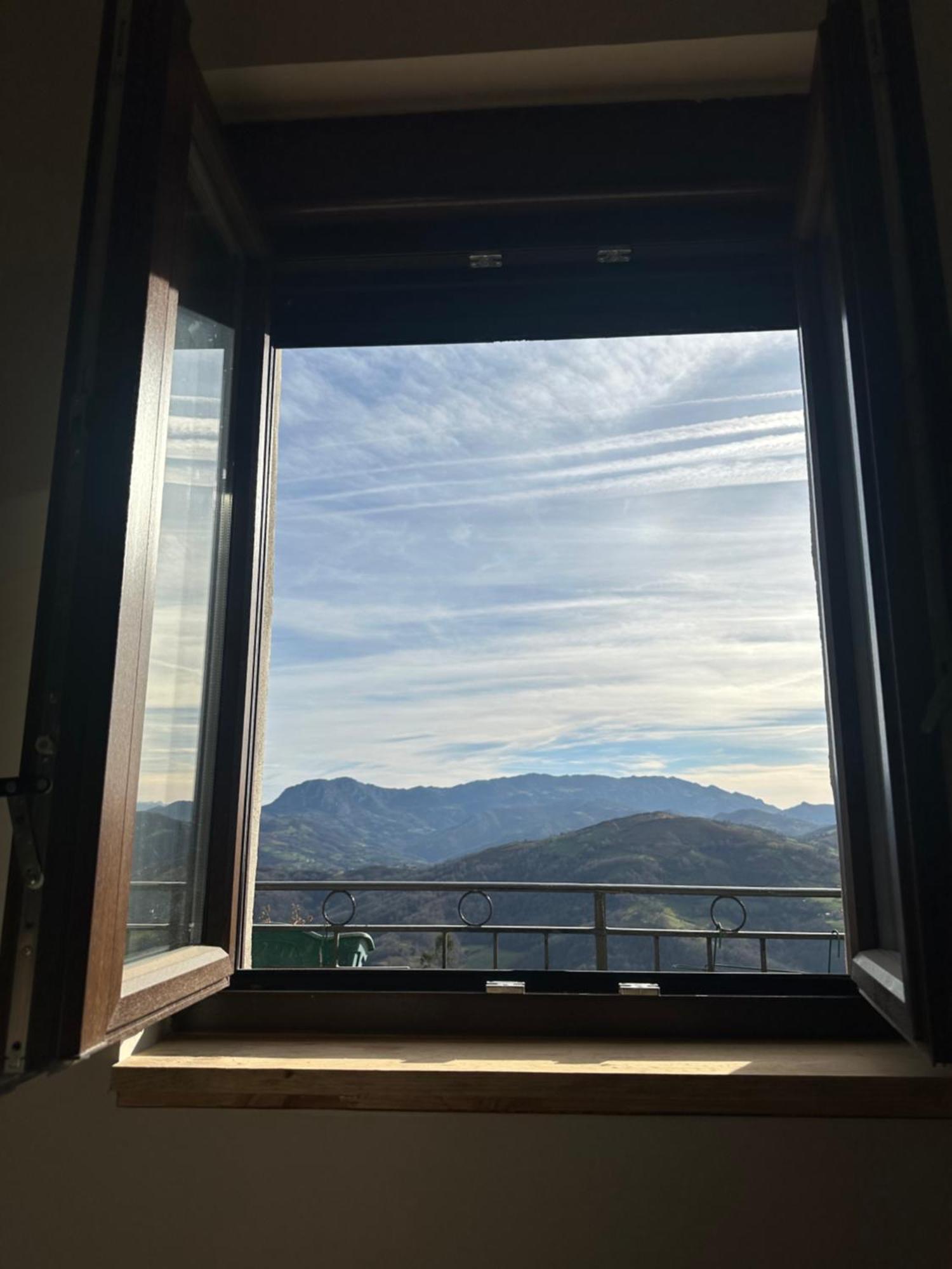 Almastur Rural Villa Pola de Siero Luaran gambar